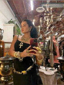 Maximal Accessories